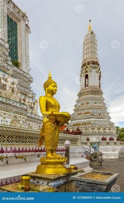  Wat Arun: En Magisk Resa Till Den Guldglänsande Gudavärlden